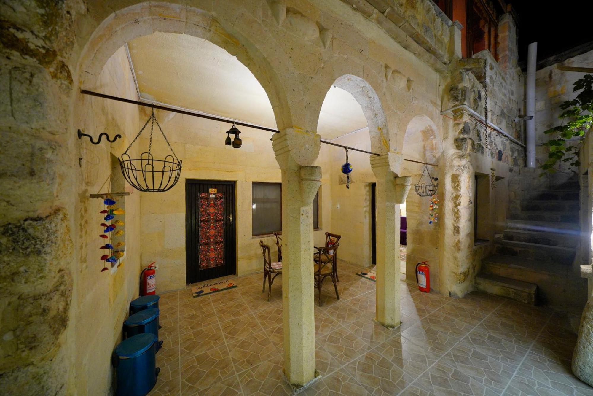 Отель Antik Cave House Ургуп Экстерьер фото