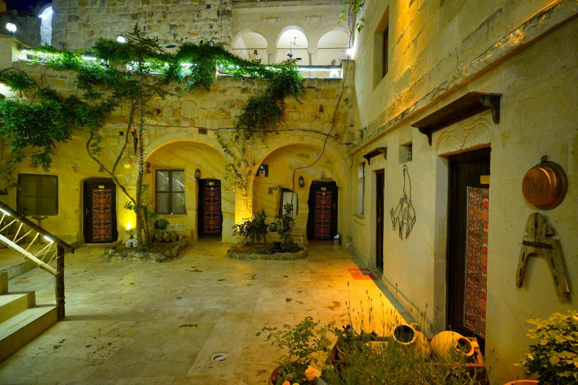 Отель Antik Cave House Ургуп Экстерьер фото
